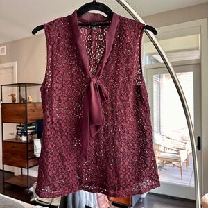 Banana Republic Lace Maroon Tank